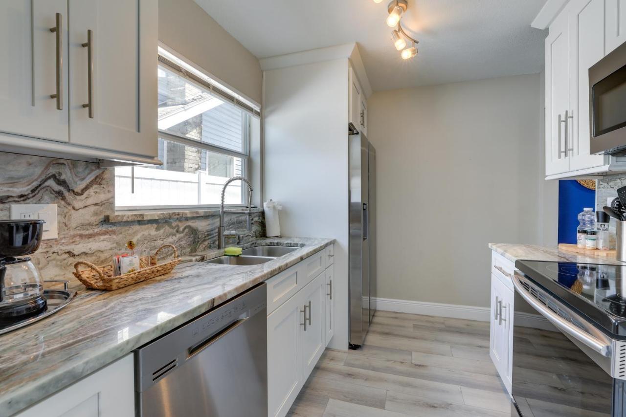 Coastal Sarasota Condo Minutes To Beach! Buitenkant foto
