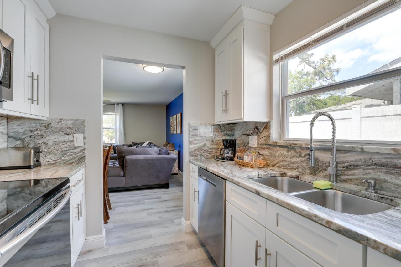 Coastal Sarasota Condo Minutes To Beach! Buitenkant foto